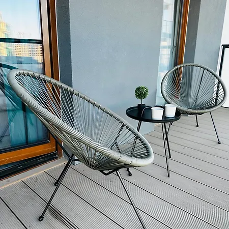 Inside Airport & Business Apartment Warsaw