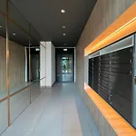 Inside Airport & Business Apartment *