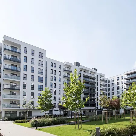 Inside Airport & Business Apartment Warschau